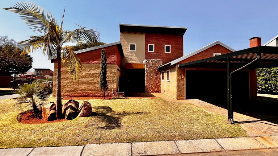 3 Bedroom Property for Sale in Waterval East North West